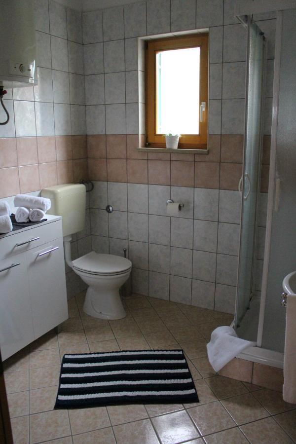 Apartment Lilly Нерезине Екстериор снимка