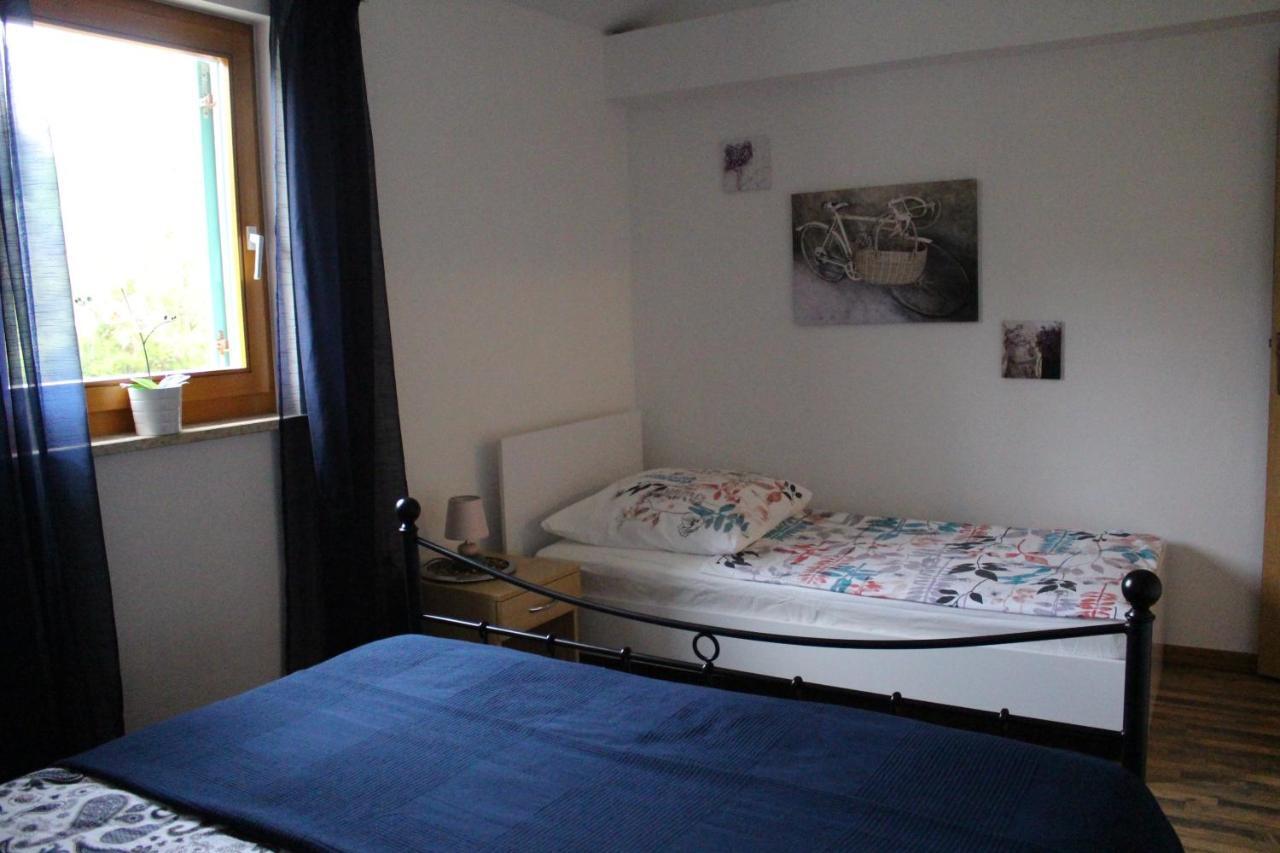 Apartment Lilly Нерезине Екстериор снимка